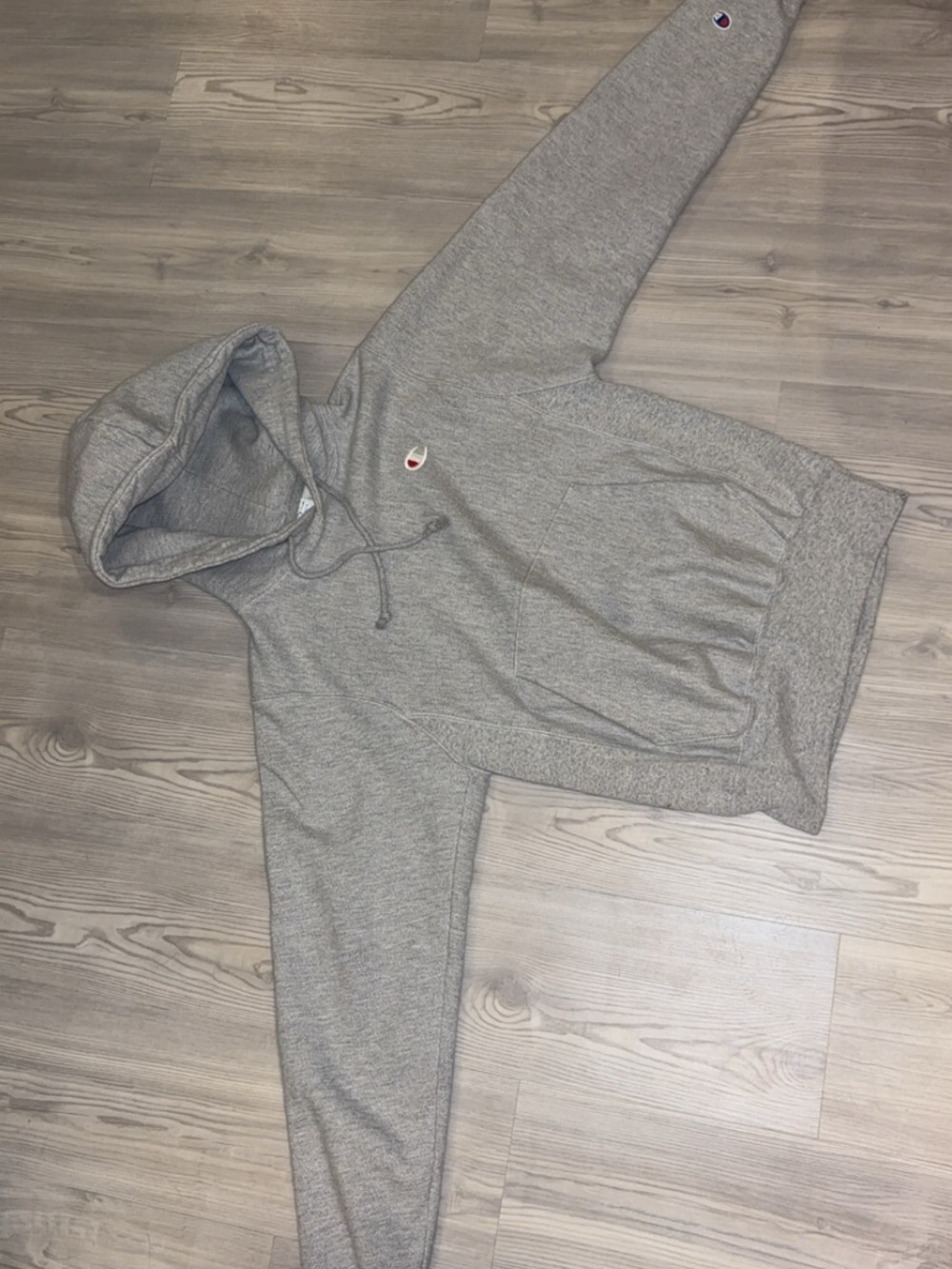 Women’s xs Champion Gray Pullover Hoodie with Small Logo